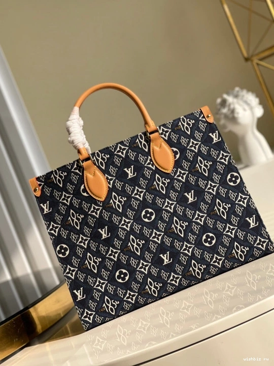 WIS MM VUITTON LOUIS ONTHEGO 0720